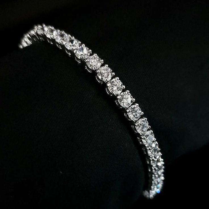 Diamond Tennis Bracelet Elegant Classic Design Bracelet for Women